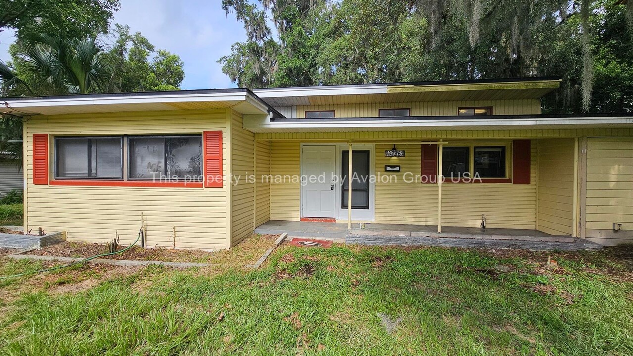 10418 Loyola Dr N in Jacksonville, FL - Building Photo