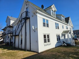 205 E 2nd St, Unit 4 in Berwick, PA - Building Photo