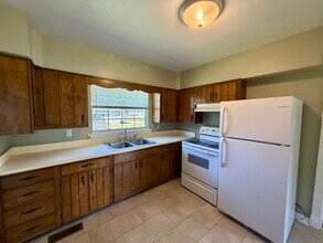 1057 Blanton Dr in Chattanooga, TN - Building Photo - Building Photo