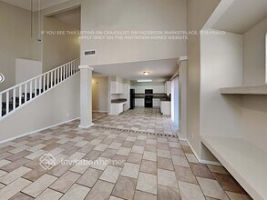 11175 W Berkeley Rd in Avondale, AZ - Foto de edificio - Building Photo