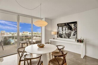 400 Alton Rd in Miami Beach, FL - Building Photo - Building Photo