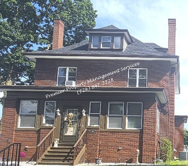 806 12th St in New Brighton, PA - Building Photo - Building Photo