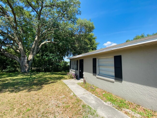 property at 1717 Birchwood Cir