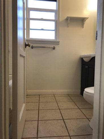 11471 Cumpston St, Unit 0 in Los Angeles, CA - Building Photo - Building Photo