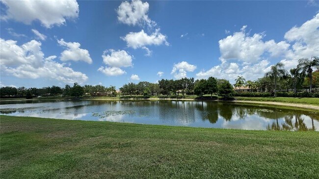 4279 Cascade Falls Dr in Sarasota, FL - Building Photo - Building Photo