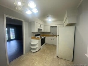 817 Ridge Rd in Fayetteville, NC - Building Photo - Building Photo