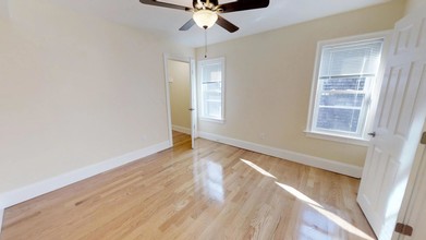 30 Cambridge Terrace, Unit 2 in Cambridge, MA - Building Photo - Building Photo