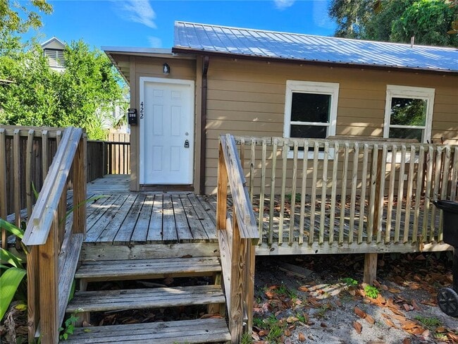 property at 422 NW 9th Ave