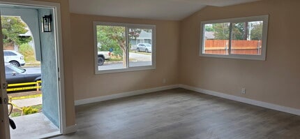 23300 Welby Way in West Hills, CA - Building Photo - Building Photo