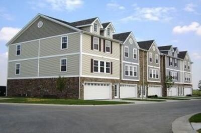 386 NE Sandalwood in Waukee, IA - Foto de edificio - Building Photo