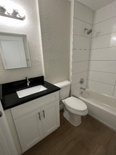 3569 Montante Blvd in Palm Springs, FL - Building Photo - Building Photo