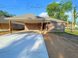 4147 Alma Ln in Lake Charles, LA - Building Photo