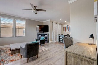 19777 N 76th St, Unit 2175 in Scottsdale, AZ - Foto de edificio - Building Photo