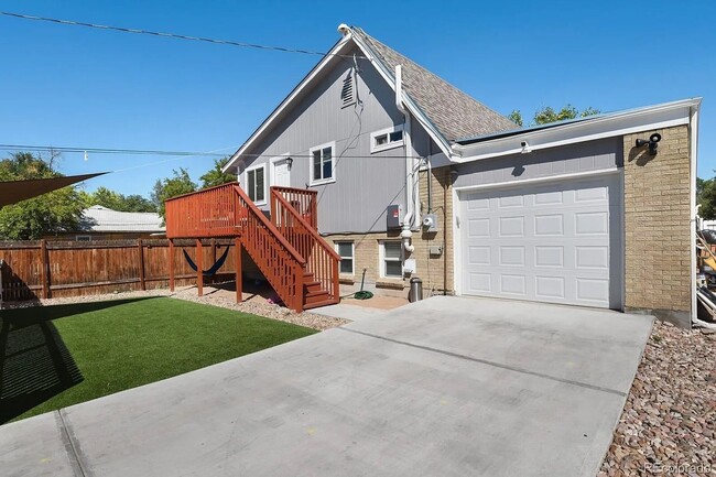 property at 1541 Trenton St