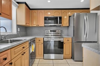 4141 Nautilus Dr in Miami, FL - Building Photo - Building Photo