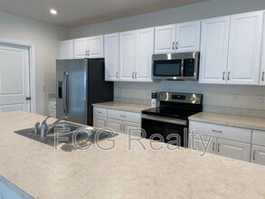 137 Hamlet Lp in Davenport, FL - Building Photo - Building Photo