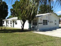 Windsor Apartments in West Palm Beach, FL - Foto de edificio - Building Photo