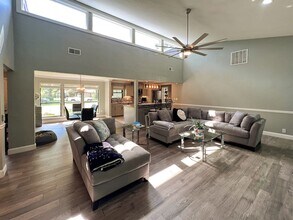 1726 SW 77 Terrace in Gainesville, FL - Building Photo - Building Photo