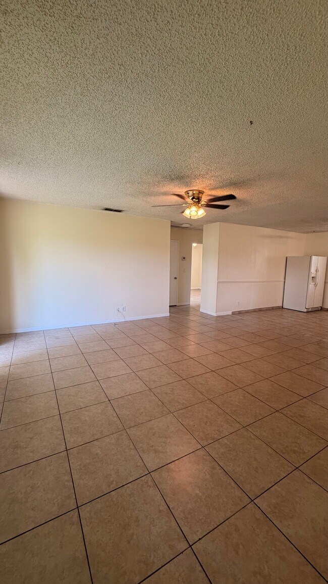 property at 1584 E Breezy Ln