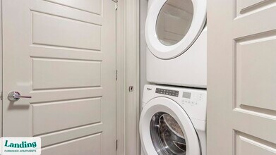 3005 Peachtree Rd NW, Unit 801 in Atlanta, GA - Building Photo - Building Photo