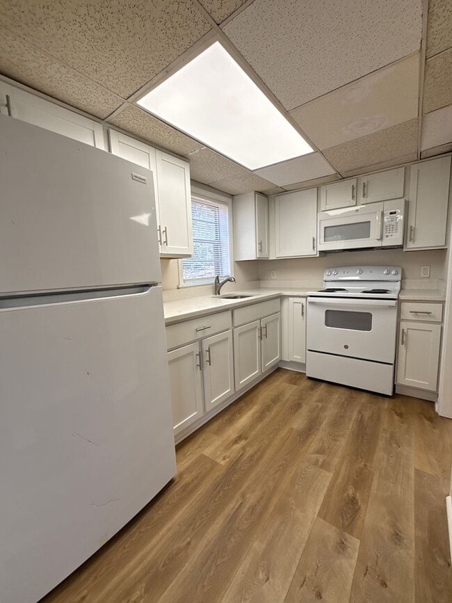 1329 Watts Rd in Forest Park, GA - Building Photo - Building Photo