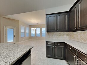 11344 Live Oak Creek Dr in Fort Worth, TX - Building Photo - Building Photo
