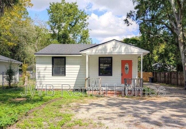 property at 3535 Rosselle St