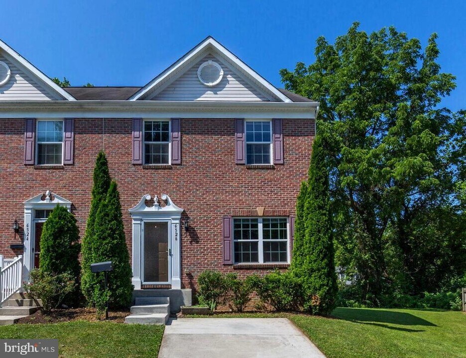 6526 Loch Hill Rd in Baltimore, MD - Building Photo