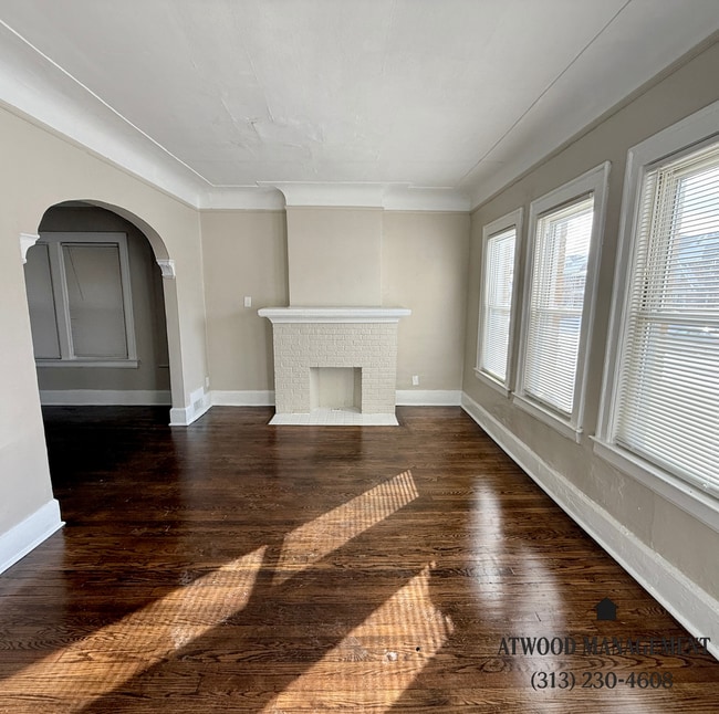 12078 N Martindale St, Unit Lower in Detroit, MI - Building Photo - Building Photo