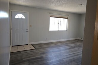 1309 E Cartier Ave in North Las Vegas, NV - Building Photo - Building Photo
