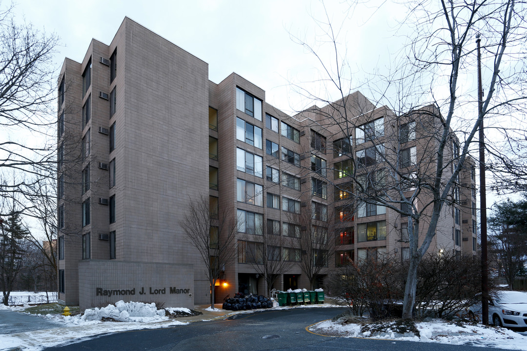 Raymond J. Lord Manor in Lowell, MA - Building Photo