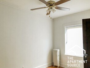 3503 N Greenview Ave, Unit 3 in Chicago, IL - Foto de edificio - Building Photo