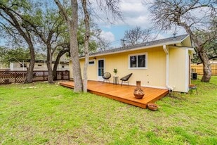 2505 Riddle Rd in Austin, TX - Building Photo