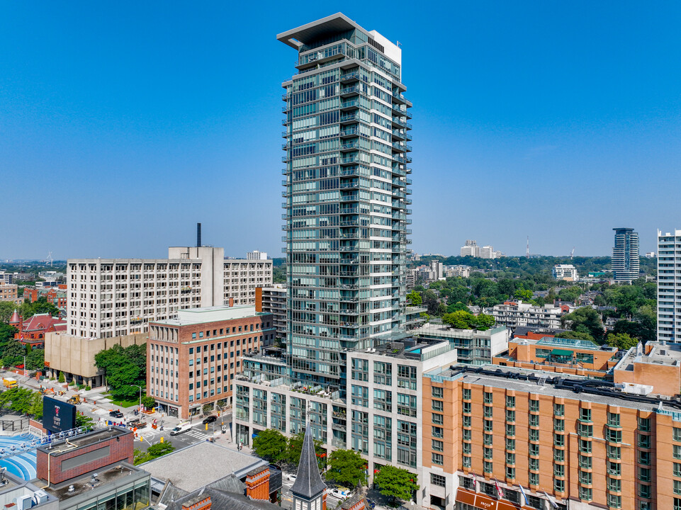 One Bedford at Bloor in Toronto, ON - Building Photo