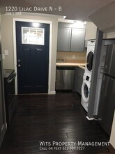 1220 Lilac Dr N in Minneapolis, MN - Building Photo - Building Photo