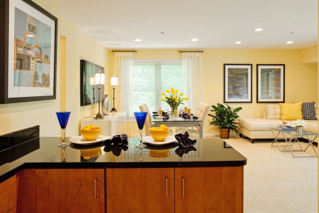Spa Cove Apartments in Annapolis, MD - Foto de edificio - Building Photo