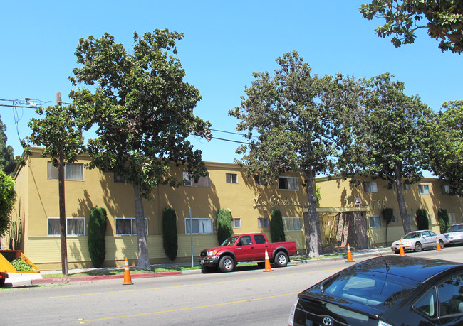 La Chateau in Long Beach, CA - Foto de edificio - Building Photo