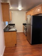 9445 Avondale Rd NE in Redmond, WA - Building Photo - Building Photo