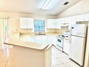 4264 Paota Pl in Sarasota, FL - Building Photo - Building Photo