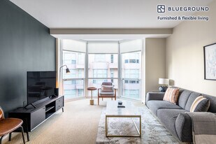 425 8th St NW in Washington, DC - Building Photo