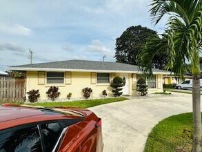 9482 N Military Trl in West Palm Beach, FL - Building Photo - Building Photo