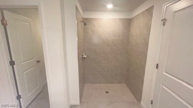 12195 Savanna Lks Blvd in Lehigh Acres, FL - Building Photo - Building Photo