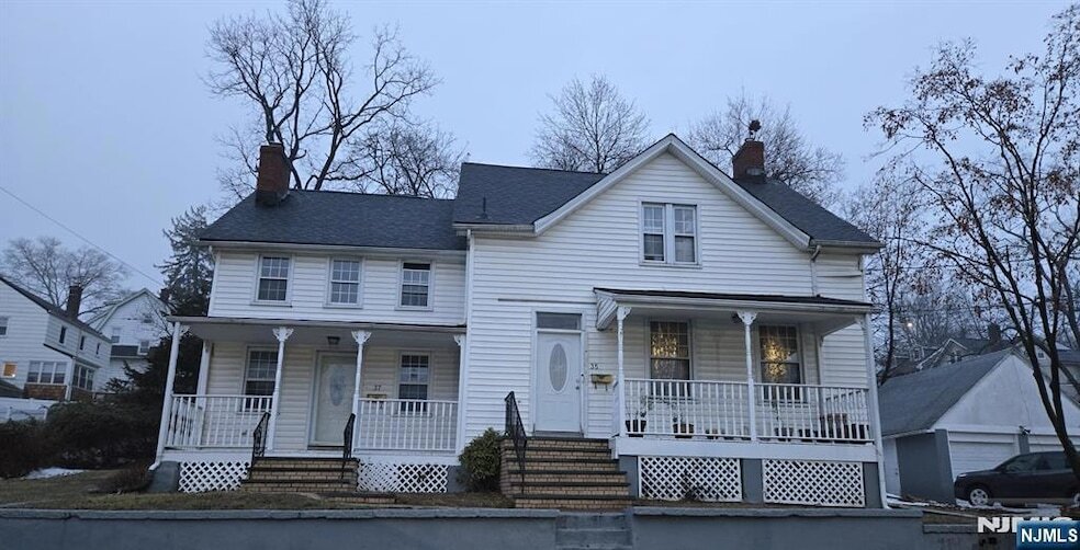 35 Valley Way, Unit 4194 in West Orange, NJ - Building Photo