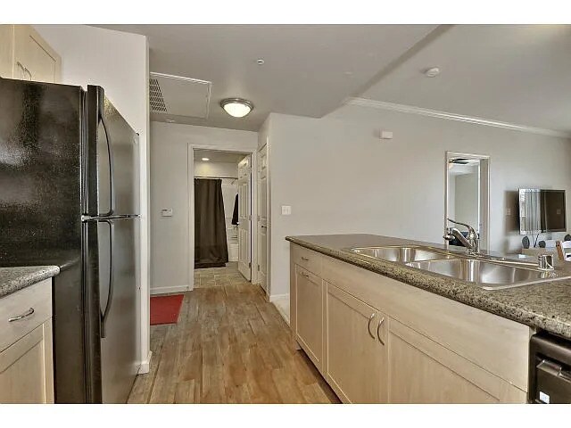 1550 Technology Dr in San Jose, CA - Building Photo