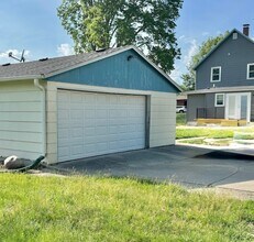 505 E Oak St in Mahomet, IL - Building Photo - Building Photo
