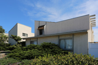 8865 Mira Mesa Blvd in San Diego, CA - Building Photo - Building Photo