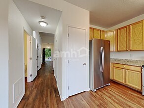 13812 E 104th Pl in Commerce City, CO - Foto de edificio - Building Photo