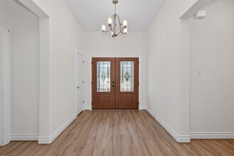 12879 Oak Barrel Rd in Willis, TX - Building Photo - Building Photo