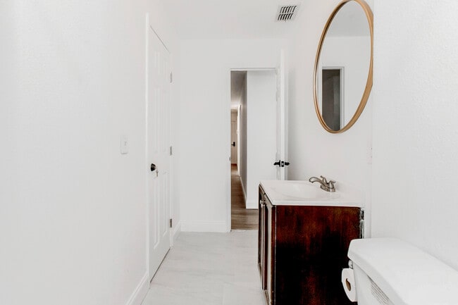 5196 Lescot Ln in Orlando, FL - Building Photo - Building Photo