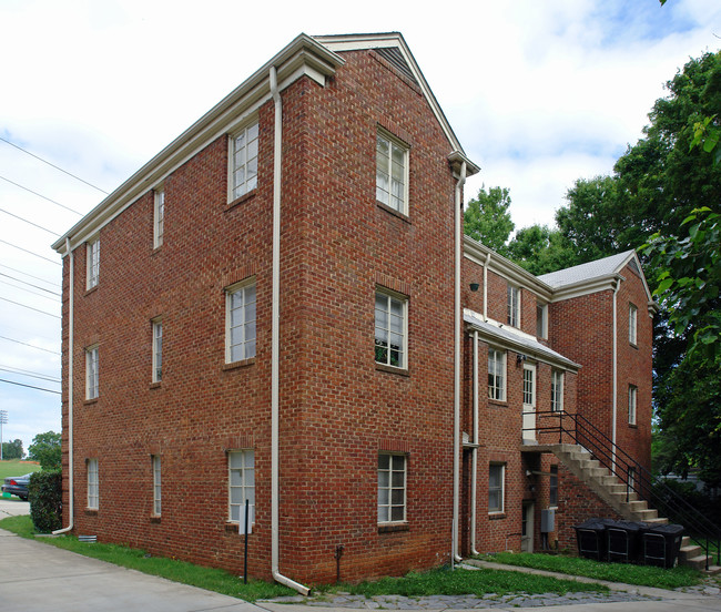 106 Faircloth St in Raleigh, NC - Building Photo - Building Photo